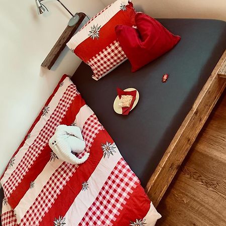 Conny'S B&B Niederweningen Dış mekan fotoğraf