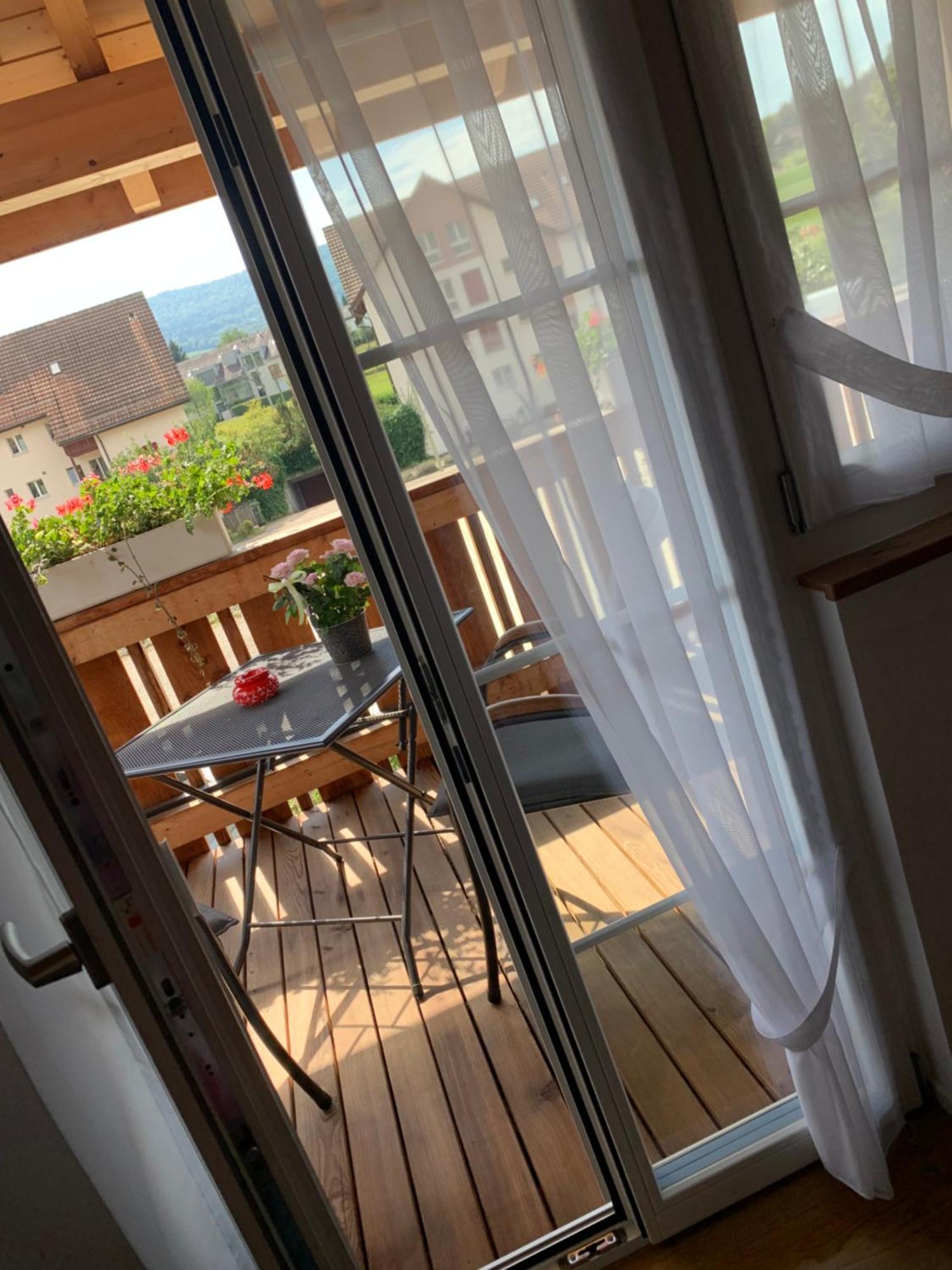 Conny'S B&B Niederweningen Dış mekan fotoğraf